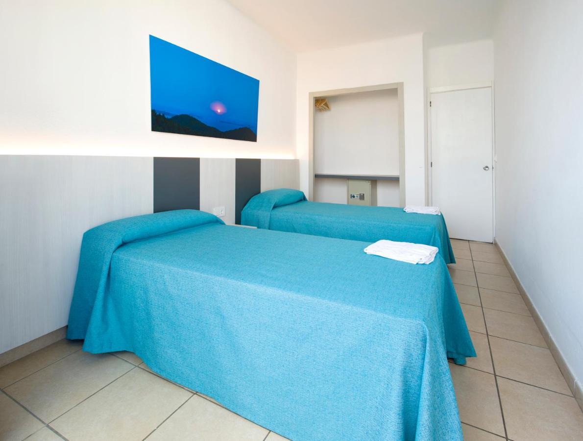 Apartamentos Tramuntana Sant Antoni de Portmany Exterior foto