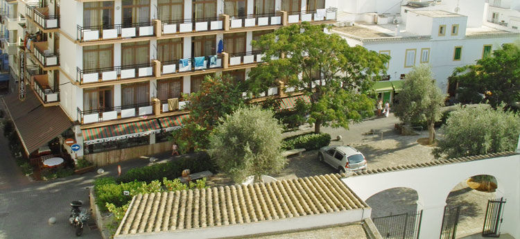 Apartamentos Tramuntana Sant Antoni de Portmany Exterior foto