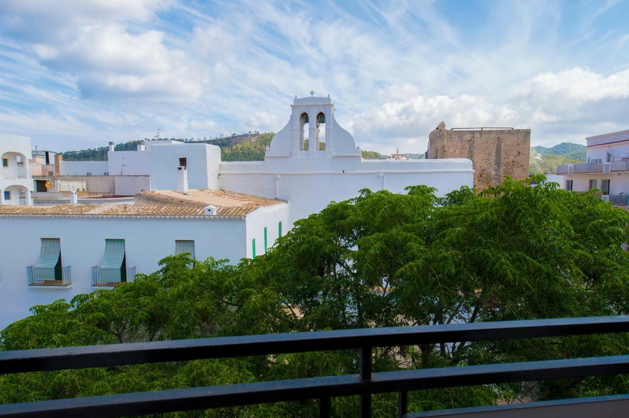 Apartamentos Tramuntana Sant Antoni de Portmany Exterior foto