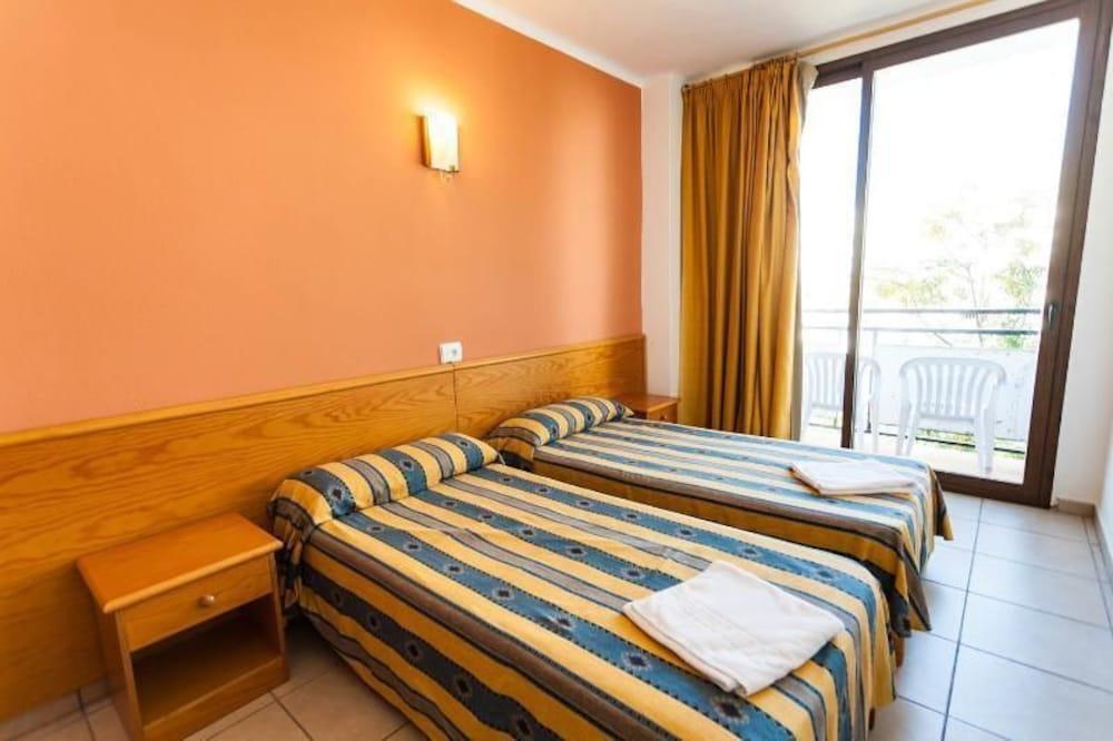Apartamentos Tramuntana Sant Antoni de Portmany Exterior foto
